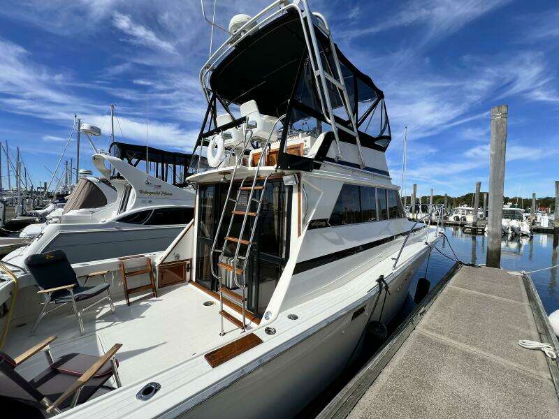35ft Viking Yacht For Sale