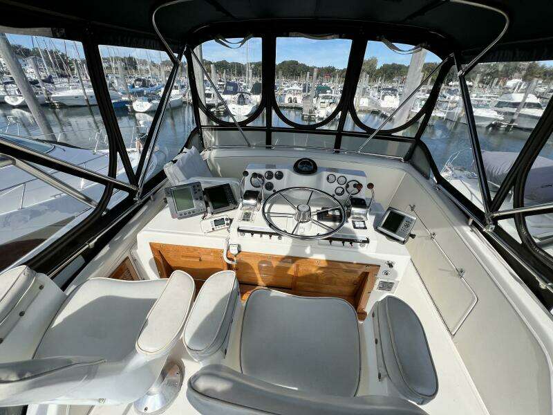 35ft Viking Yacht For Sale