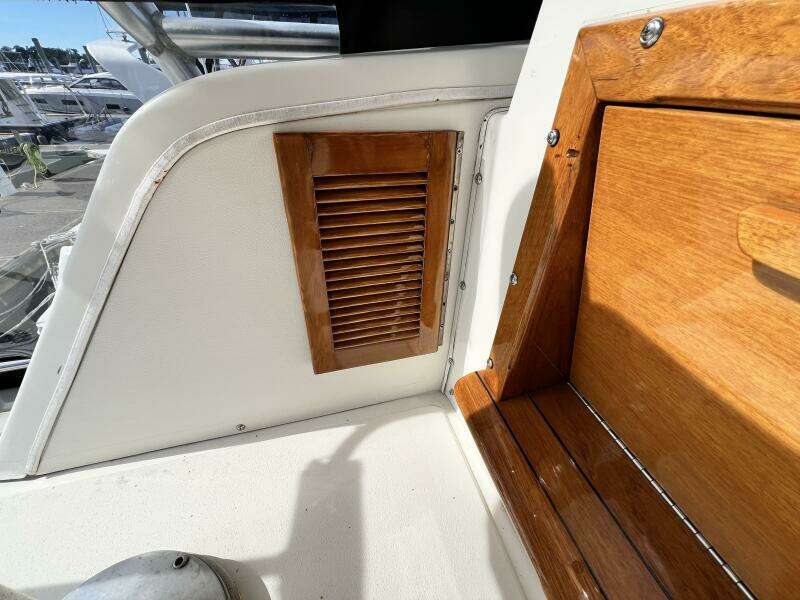 35ft Viking Yacht For Sale