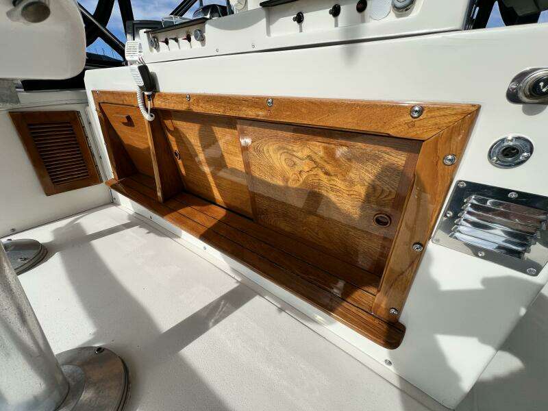 35ft Viking Yacht For Sale