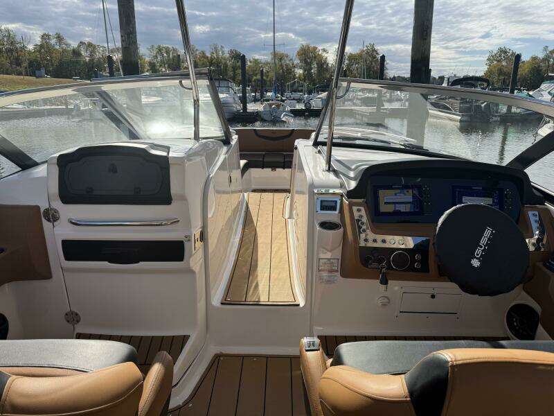 34ft Chaparral Yacht For Sale