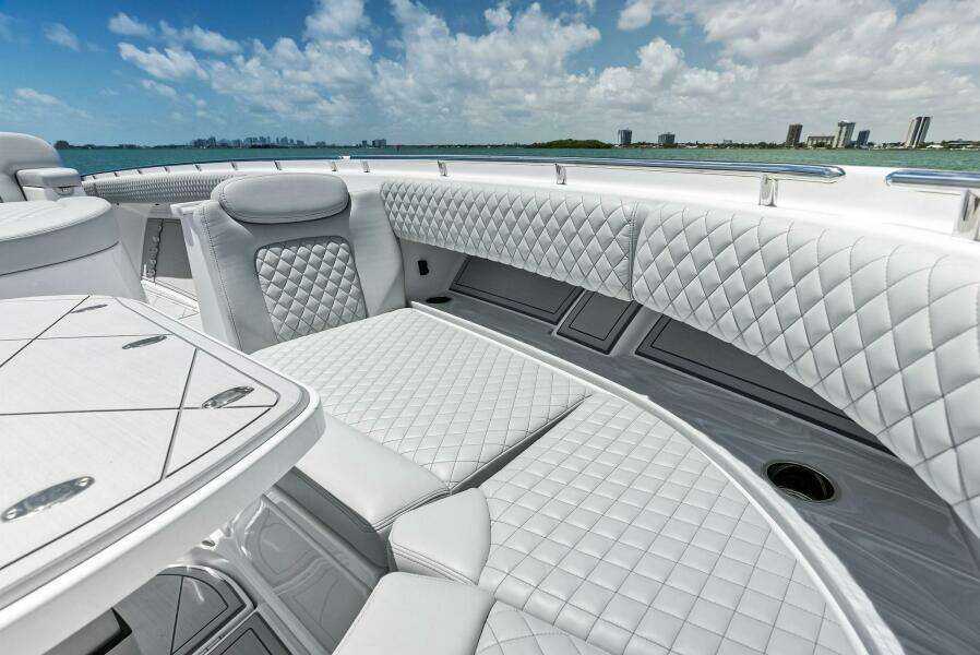 56ft HCB Yacht For Sale