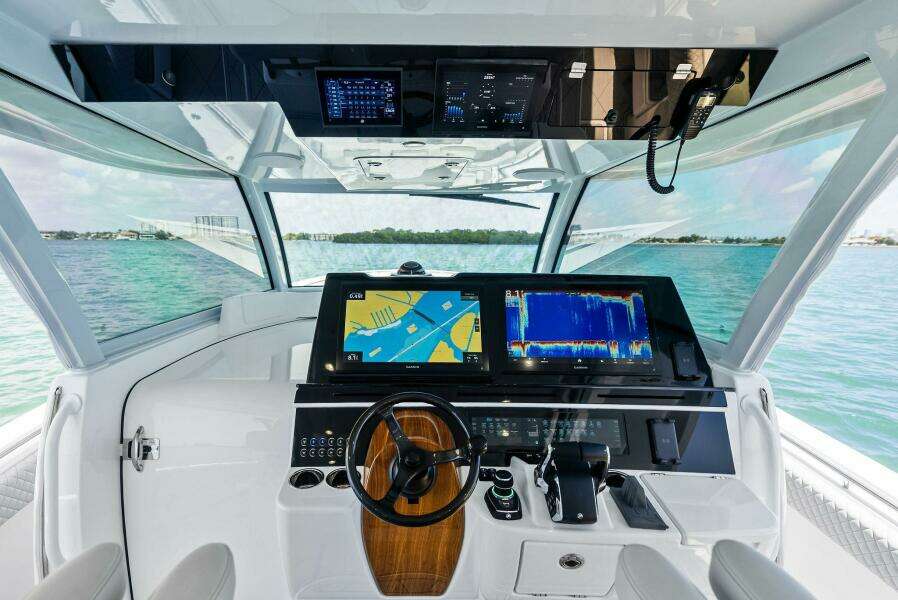 56ft HCB Yacht For Sale