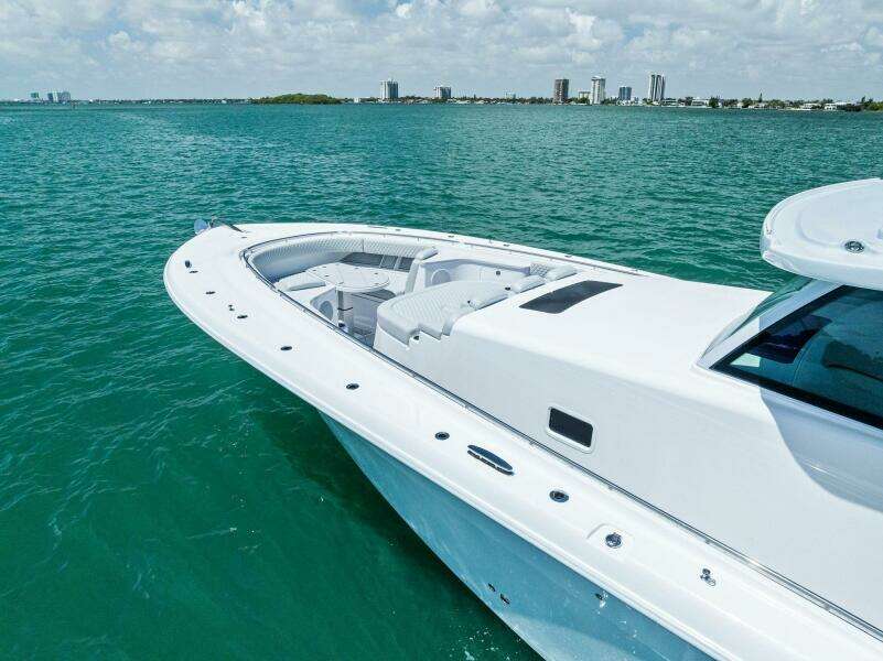 56ft HCB Yacht For Sale