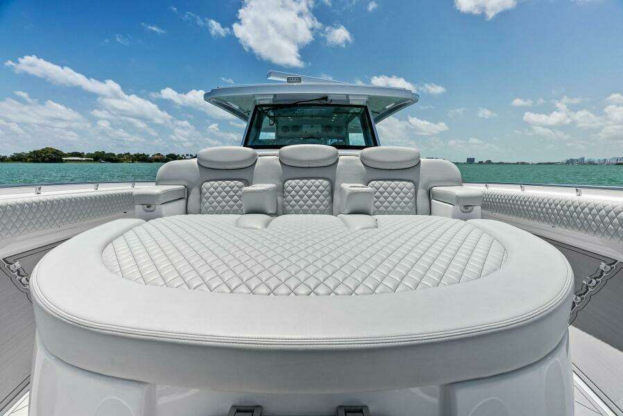 56ft HCB Yacht For Sale