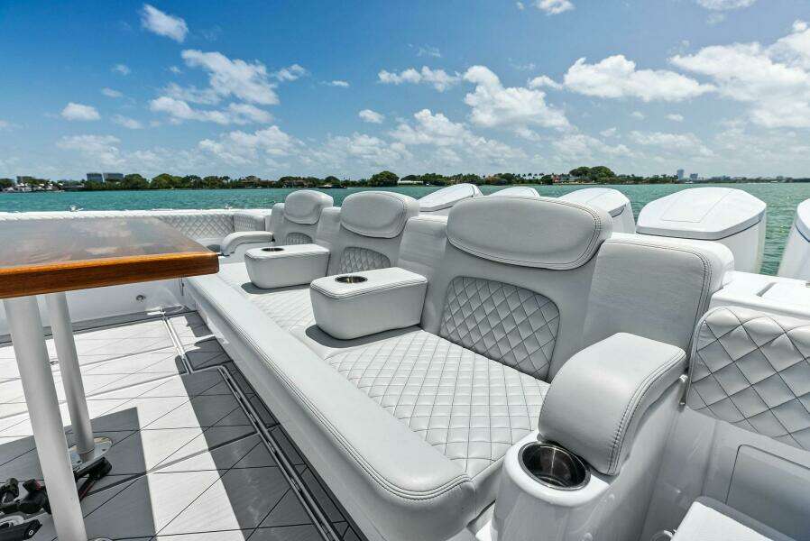 56ft HCB Yacht For Sale