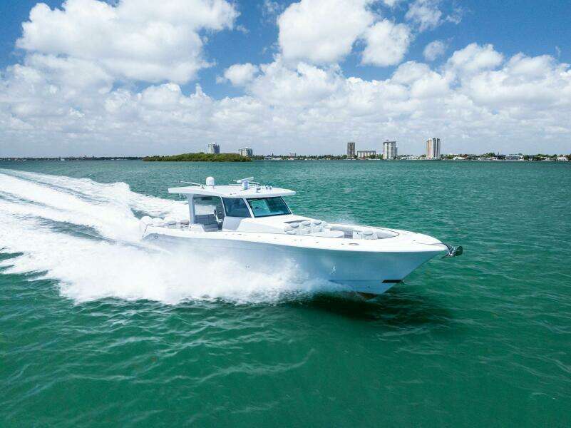 56ft HCB Yacht For Sale