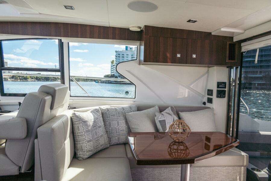 T E O 42ft Cruisers Yachts Yacht For Sale