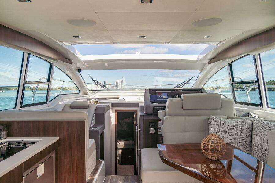 T E O 42ft Cruisers Yachts Yacht For Sale