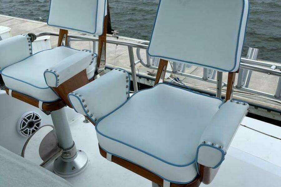 45ft Hatteras Yacht For Sale