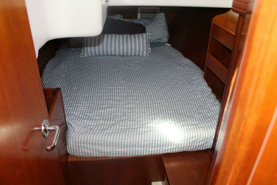 41ft Beneteau Yacht For Sale