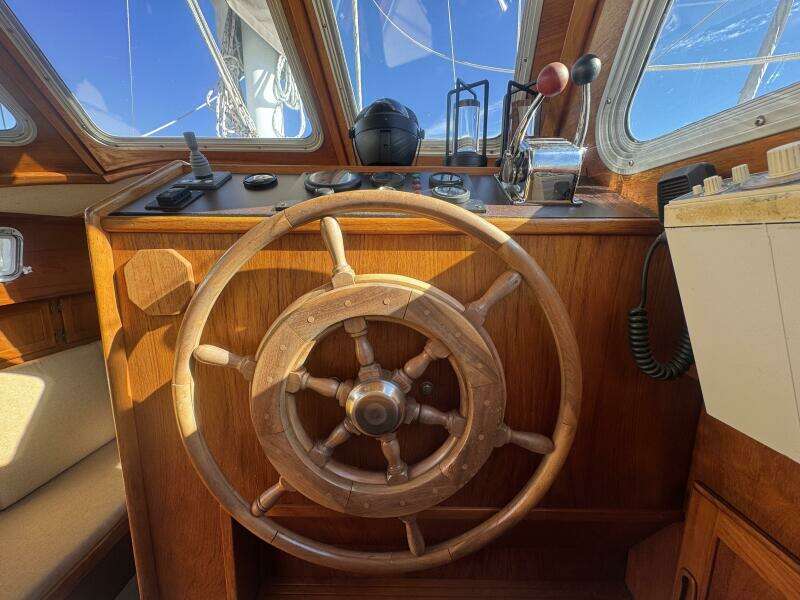 CONDOR 37ft Truant Yacht For Sale CONDOR 37ft Truant Yacht For Sale