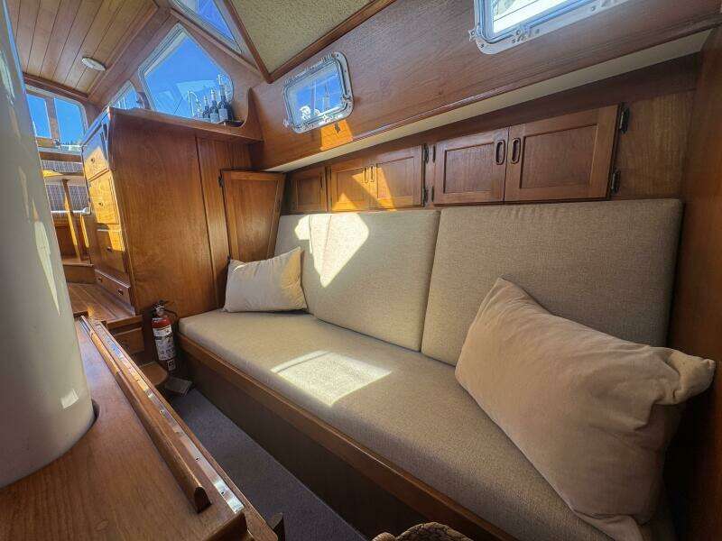 CONDOR 37ft Truant Yacht For Sale CONDOR 37ft Truant Yacht For Sale