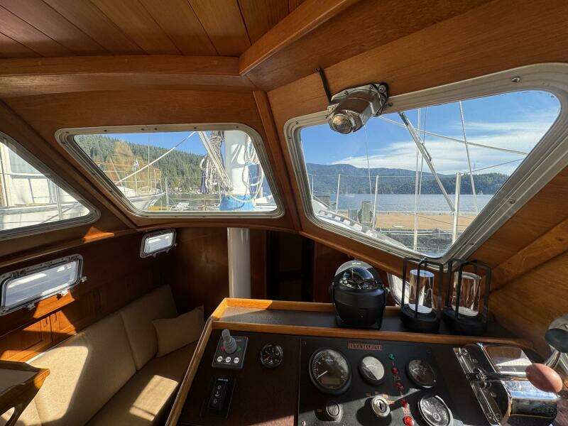 CONDOR 37ft Truant Yacht For Sale CONDOR 37ft Truant Yacht For Sale