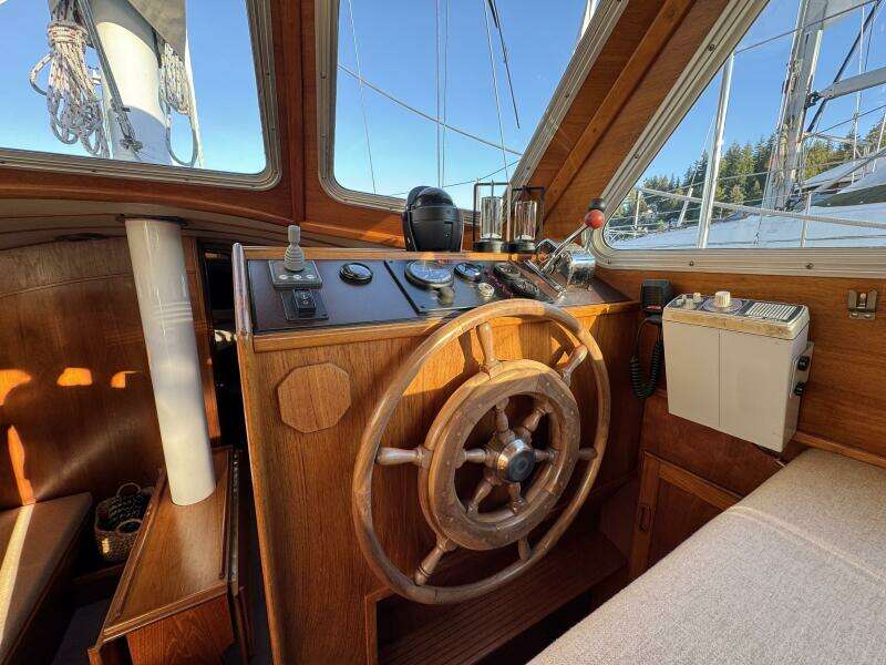 CONDOR 37ft Truant Yacht For Sale CONDOR 37ft Truant Yacht For Sale