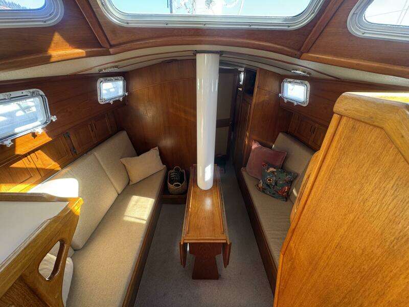 CONDOR 37ft Truant Yacht For Sale CONDOR 37ft Truant Yacht For Sale