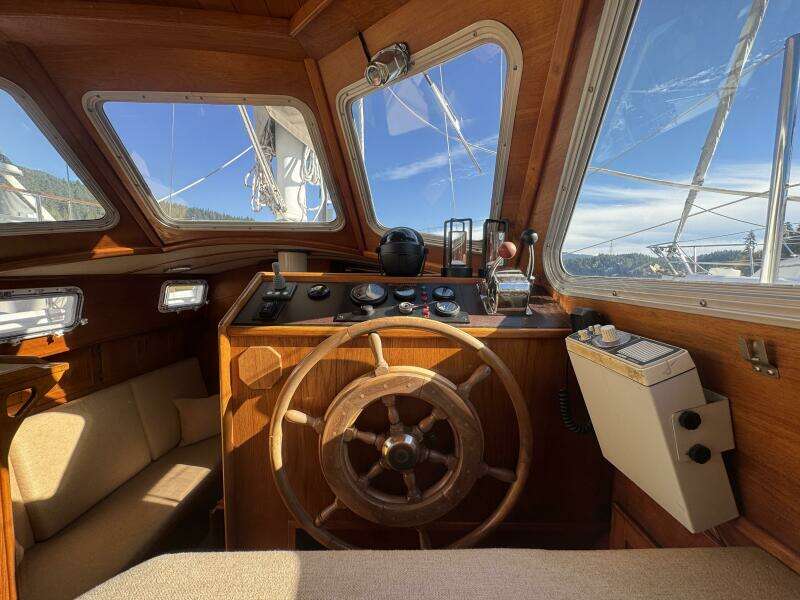 CONDOR 37ft Truant Yacht For Sale CONDOR 37ft Truant Yacht For Sale