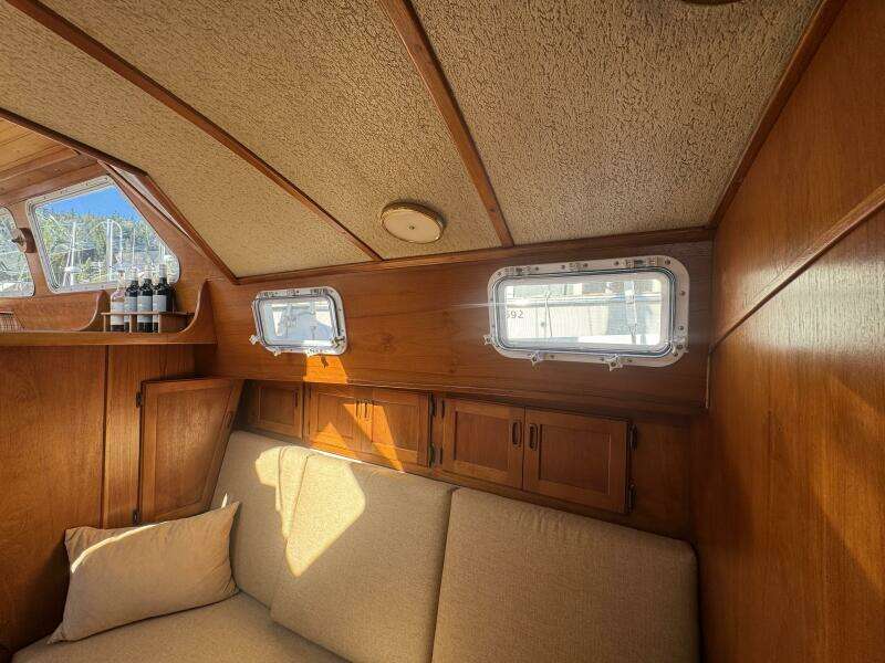 CONDOR 37ft Truant Yacht For Sale CONDOR 37ft Truant Yacht For Sale
