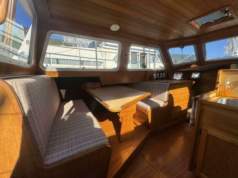 CONDOR 37ft Truant Yacht For Sale CONDOR 37ft Truant Yacht For Sale