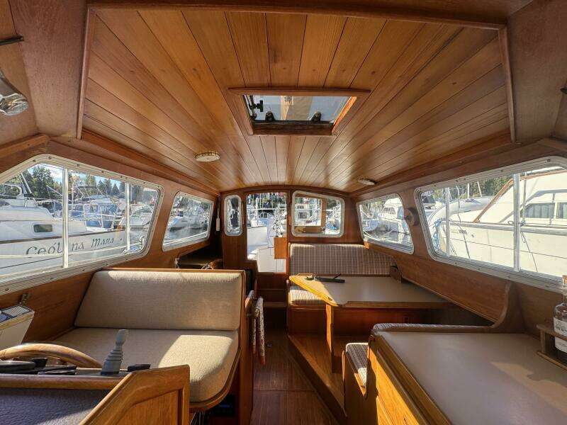 CONDOR 37ft Truant Yacht For Sale CONDOR 37ft Truant Yacht For Sale