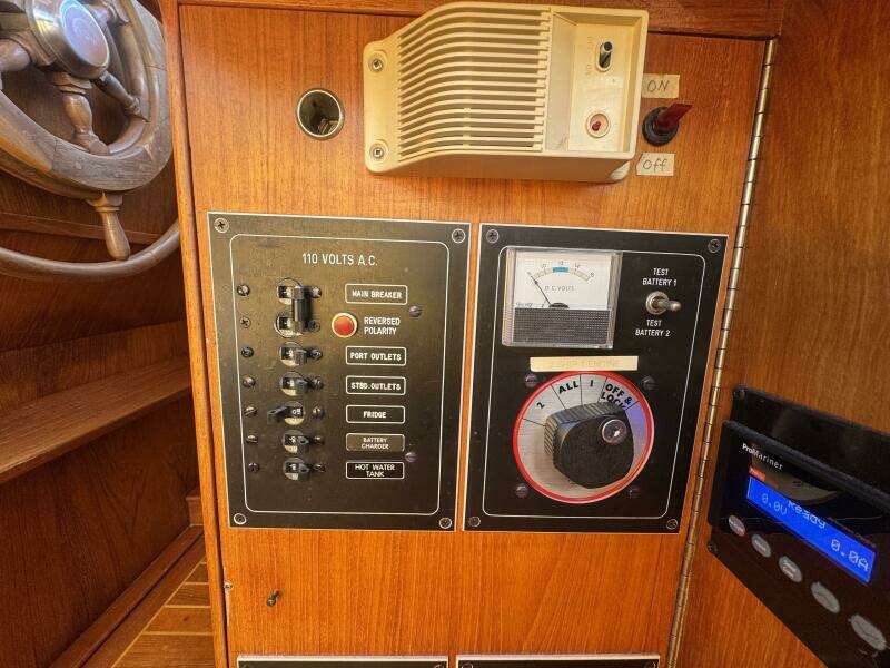 CONDOR 37ft Truant Yacht For Sale CONDOR 37ft Truant Yacht For Sale