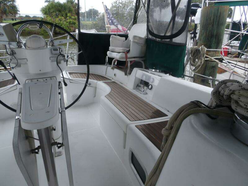 Fleetwing 42ft Beneteau Yacht For Sale Fleetwing 42ft Beneteau Yacht For Sale