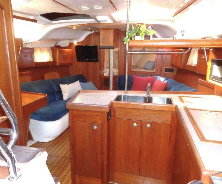 RIGEL 38ft Hunter Yacht For Sale RIGEL 38ft Hunter Yacht For Sale