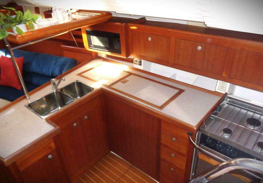 RIGEL 38ft Hunter Yacht For Sale RIGEL 38ft Hunter Yacht For Sale