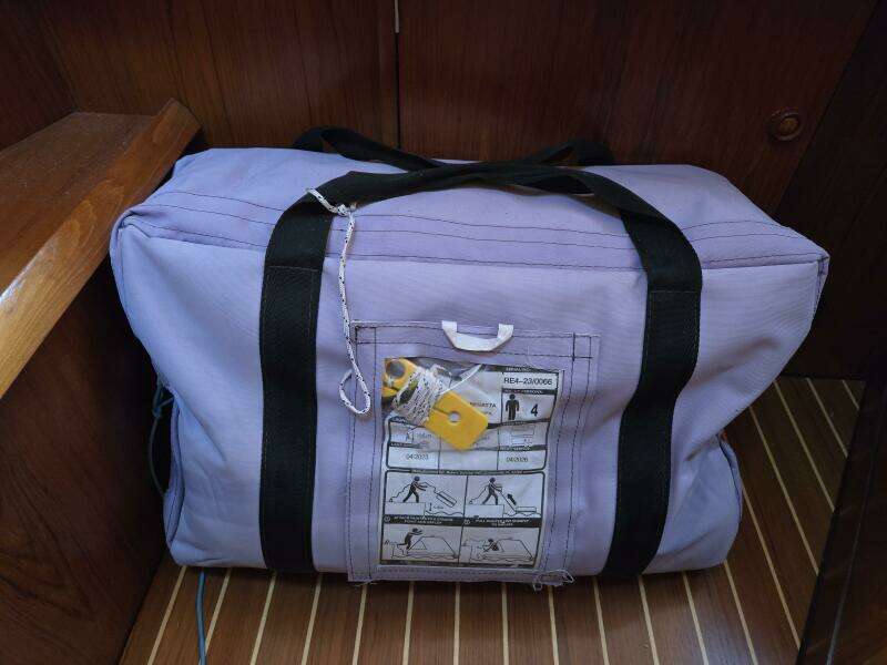 Luthien 42ft Jeanneau Yacht For Sale