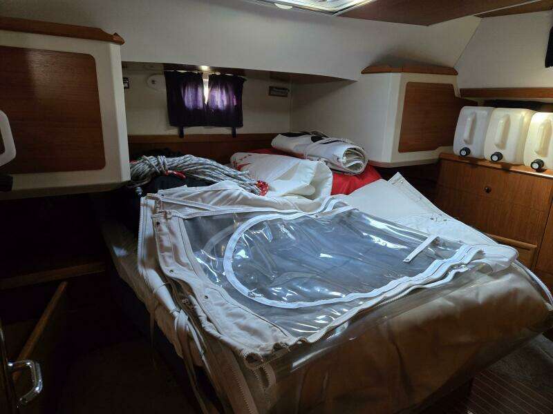 Luthien 42ft Jeanneau Yacht For Sale