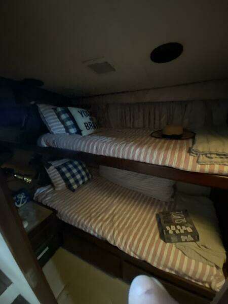 Soiree 52ft Hatteras Yacht For Sale Soiree 52ft Hatteras Yacht For Sale