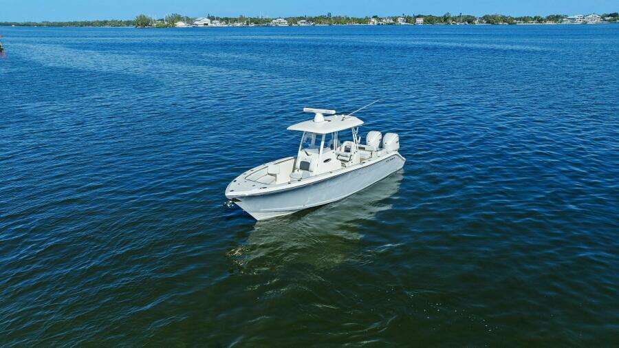 2023 Cobia 30 Center Console