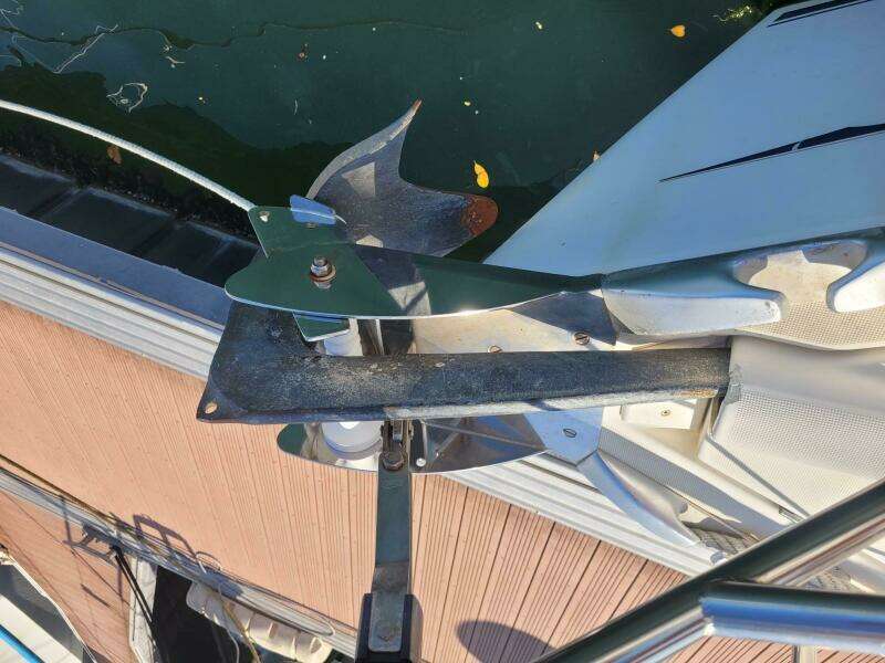 Ealu 35ft Jeanneau Yacht For Sale