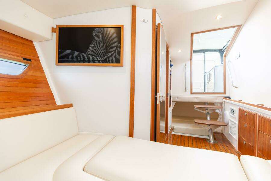 2025 MJM 4 46- Cabin