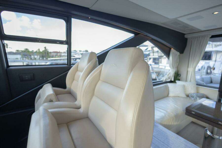 Asymmetry 59ft Azimut Yacht For Sale Asymmetry 59ft Azimut Yacht For Sale