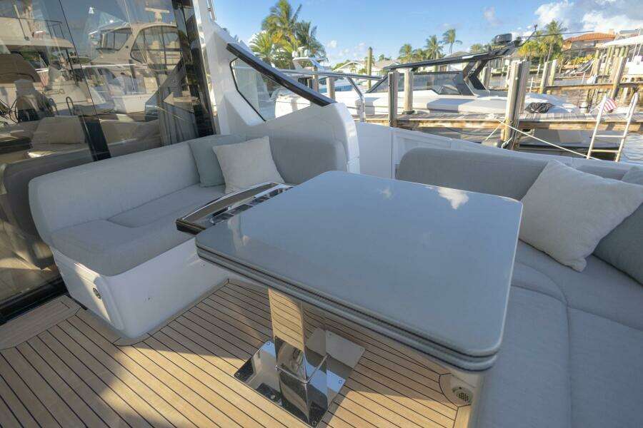 Asymmetry 59ft Azimut Yacht For Sale Asymmetry 59ft Azimut Yacht For Sale