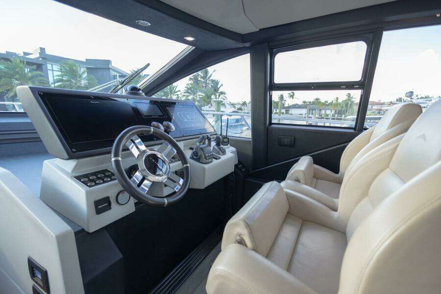 Asymmetry 59ft Azimut Yacht For Sale Asymmetry 59ft Azimut Yacht For Sale