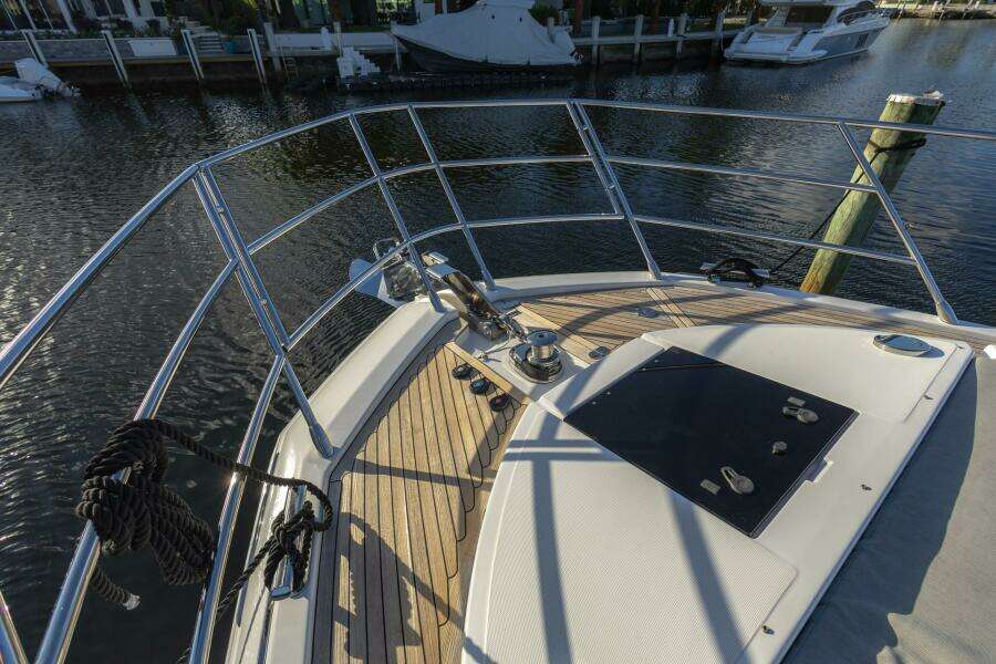 Asymmetry 59ft Azimut Yacht For Sale Asymmetry 59ft Azimut Yacht For Sale