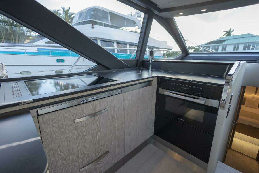 Asymmetry 59ft Azimut Yacht For Sale Asymmetry 59ft Azimut Yacht For Sale
