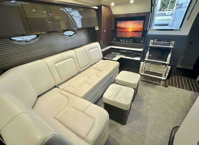 40ft Monterey Yacht For Sale
