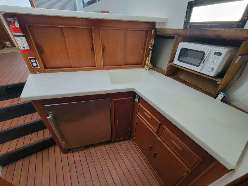 Tasty Waves 38ft Mediterranean Yacht For Sale Tasty Waves 38ft Mediterranean Yacht For Sale