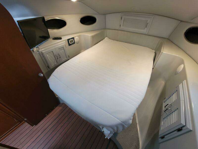 Tasty Waves 38ft Mediterranean Yacht For Sale Tasty Waves 38ft Mediterranean Yacht For Sale