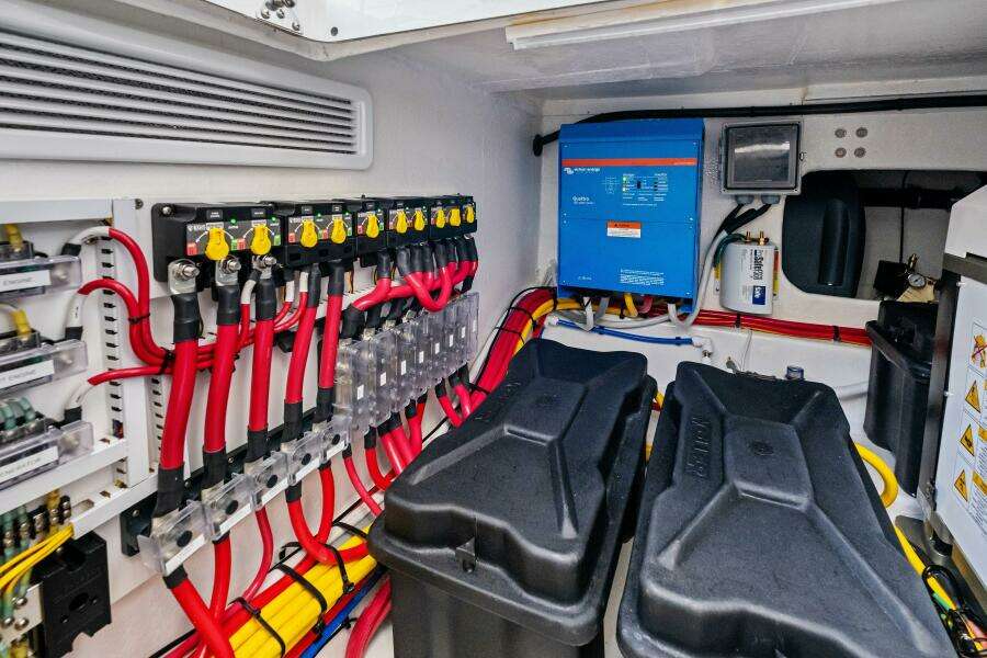 MJM 42 2025 - Engine Room