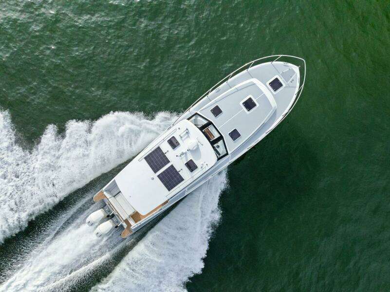 MJM 42 2025 - Profile