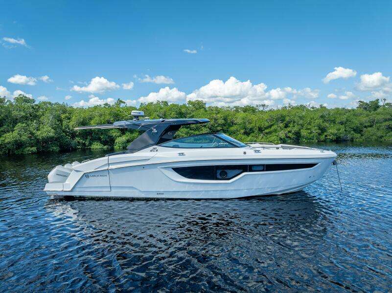 Walking on Water 38ft Cruisers Yachts Yacht For Sale Walking on Water 38ft Cruisers Yachts Yacht For Sale