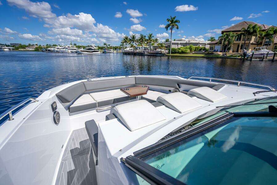 Walking on Water 38ft Cruisers Yachts Yacht For Sale Walking on Water 38ft Cruisers Yachts Yacht For Sale