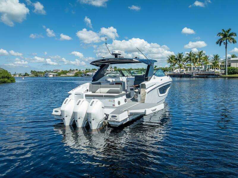 Walking on Water 38ft Cruisers Yachts Yacht For Sale Walking on Water 38ft Cruisers Yachts Yacht For Sale