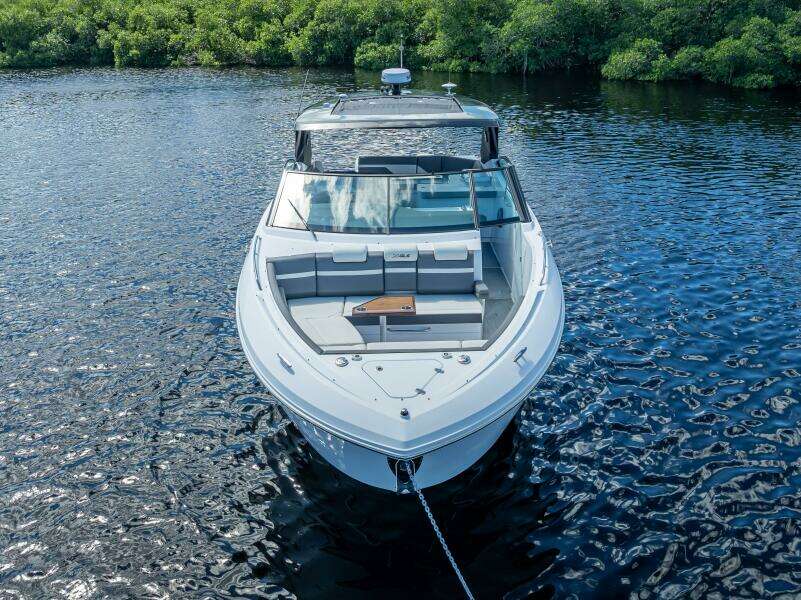 Walking on Water 38ft Cruisers Yachts Yacht For Sale Walking on Water 38ft Cruisers Yachts Yacht For Sale