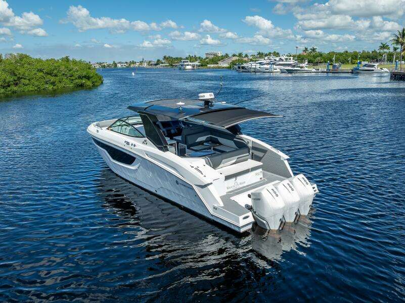 Walking on Water 38ft Cruisers Yachts Yacht For Sale Walking on Water 38ft Cruisers Yachts Yacht For Sale