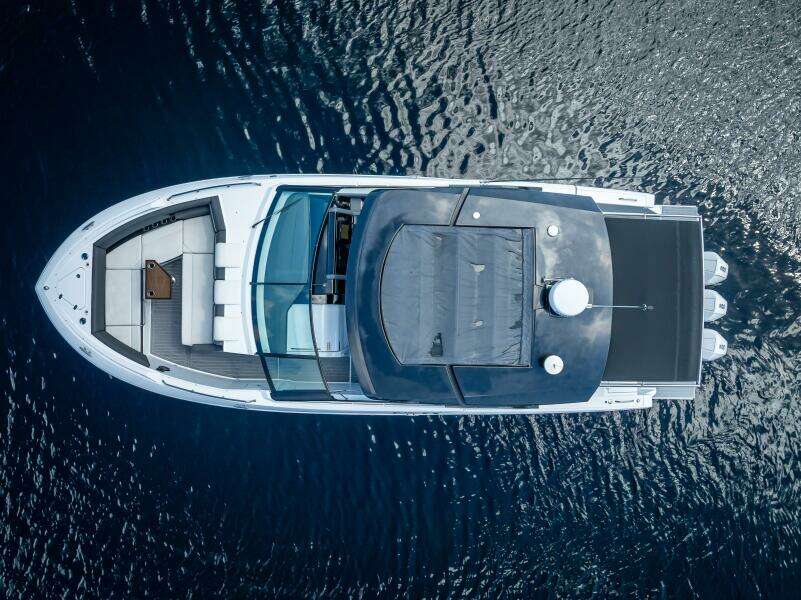 Walking on Water 38ft Cruisers Yachts Yacht For Sale Walking on Water 38ft Cruisers Yachts Yacht For Sale